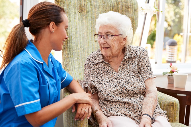 comforting-connections-building-trust-with-seniors